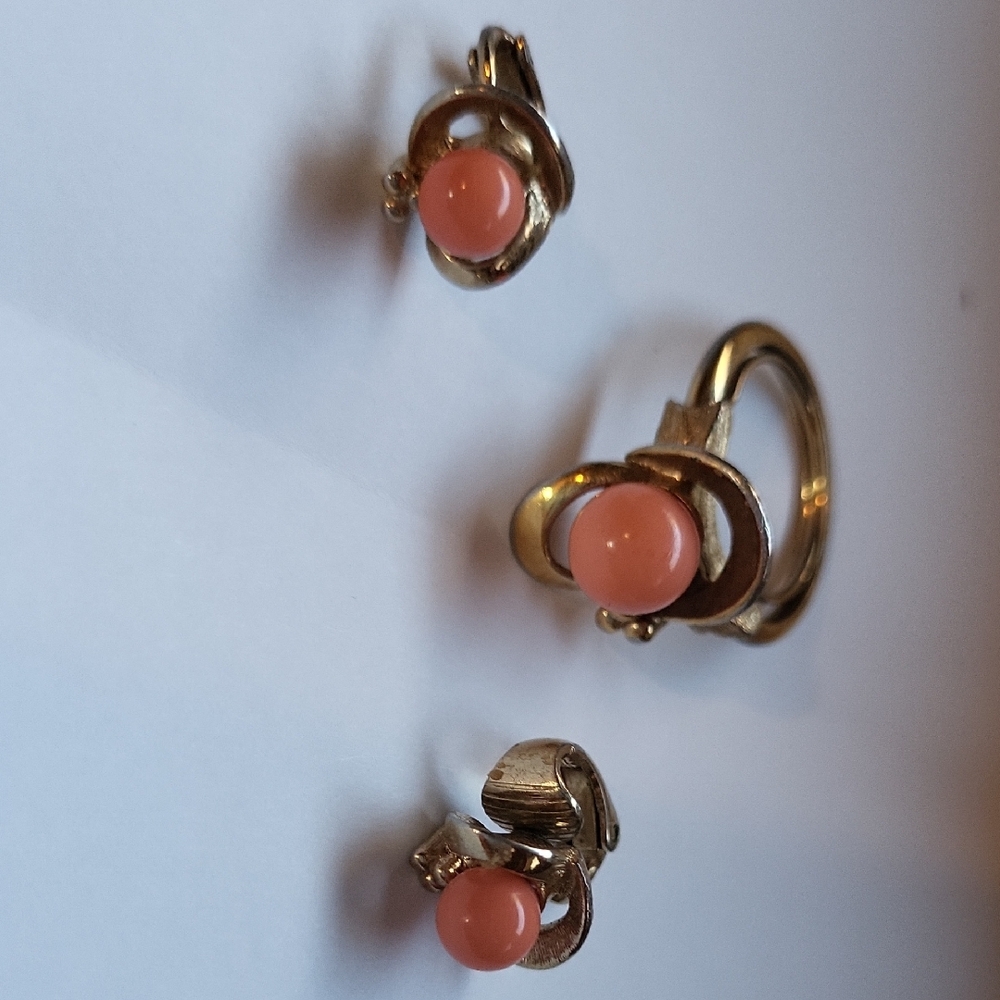 Vintage Avon Spindrift Ring And Earing Set